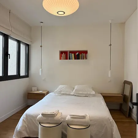 Amazing Location In 15, Near Eiffel Tower شقة *
